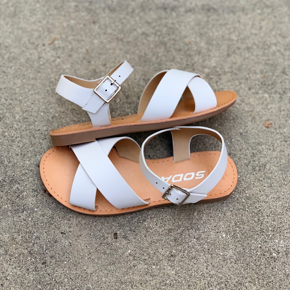 Soda Kids White Ankle Strap Cross Sandals